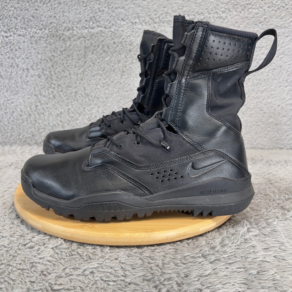 Nike SFB Gen 2 8 Inch Leather Tactical Boots Black AO7507-001 Mens 11